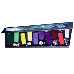 ❤️ Melt Cosmetics Nightmare Before Christmas NBC 10 Shades Eyeshadow Palette